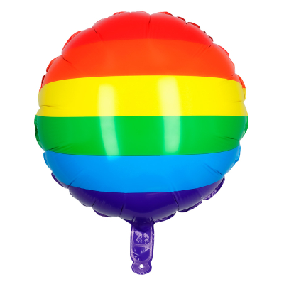 Folienballon in Regenbogenfarben.