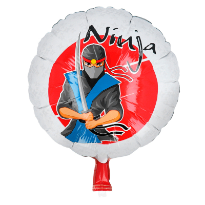 Ronde folieballon met ninja print.