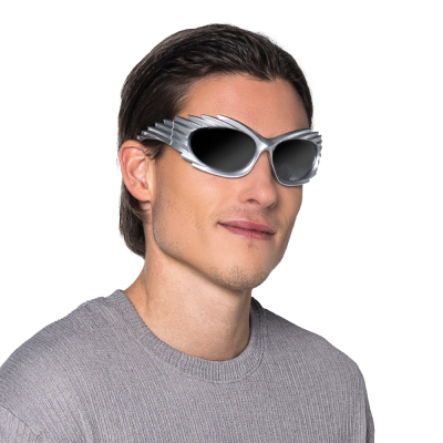 Silberne futuristische Partybrille mit silberfarbenem Finish f�r Falsche Party oder Festival