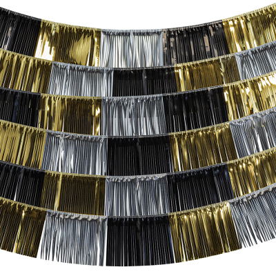 Metallic-Kulisse in Gold und Silber mit Fransen, festliche Dekoration f�r Silvester, Geburtstage oder Glam-Partys.